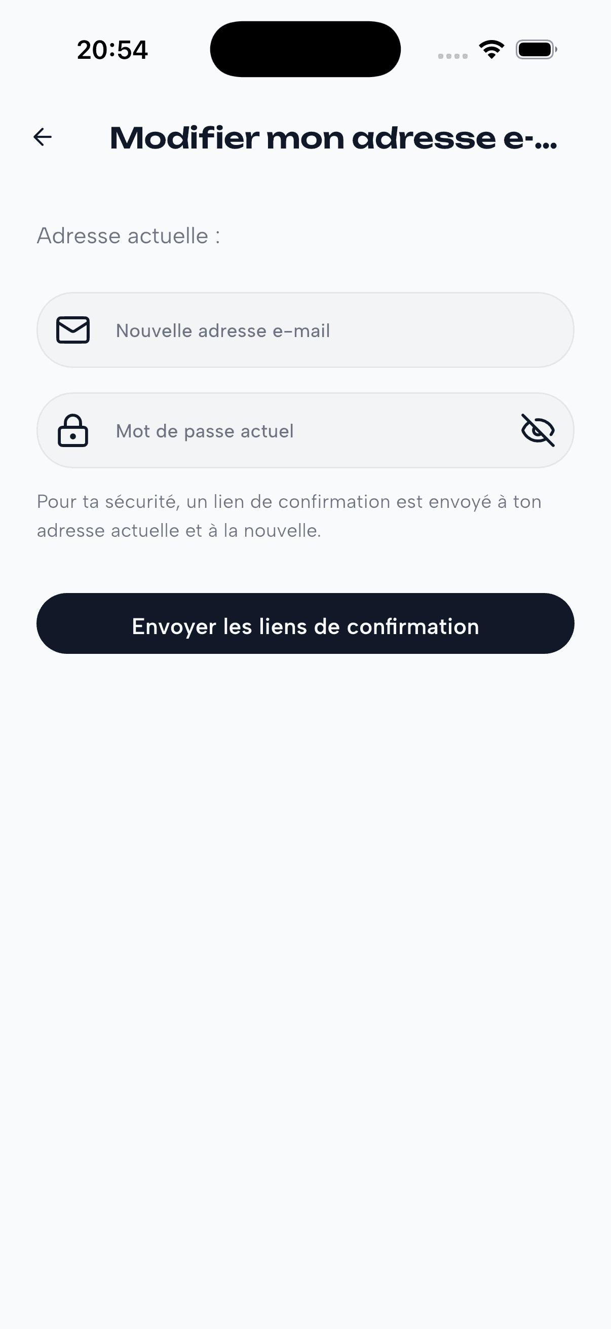 Écran de modification d’adresse e-mail dans l’application Komi